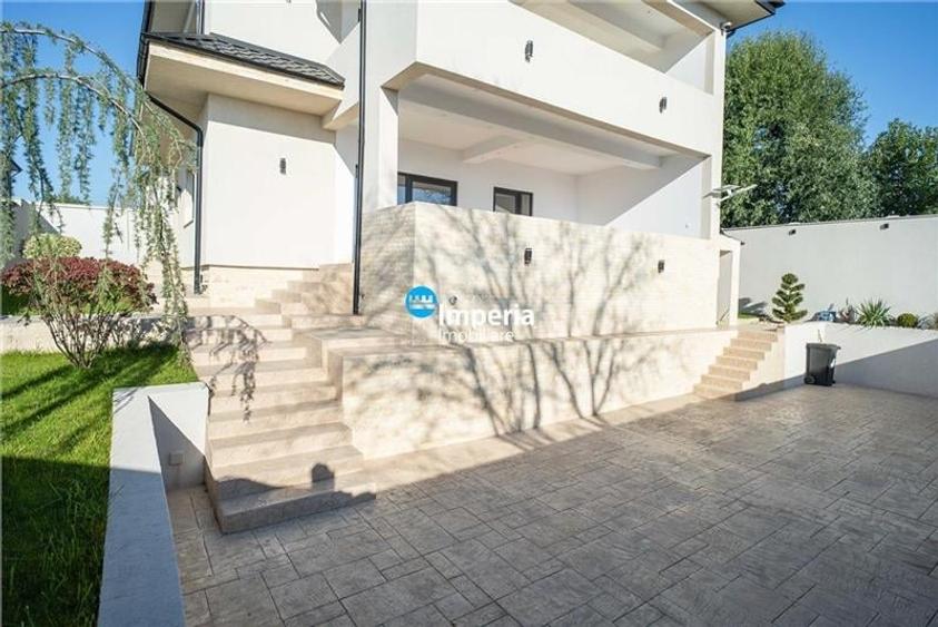 Casă individuală cu 4 camere cu Teren 380 Mp în Breazu