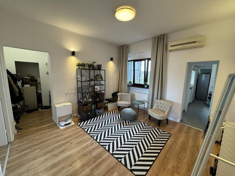 Apartament 3 camere de vanzare *Dacia - Vasile Lascar* - 2