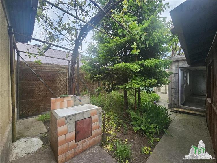 Casa  4 camere cu teren de 209 mp zona Coiciu , Constanta - 1