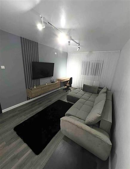 Inchiriere apartament 3 camere- Alexandru cel Bun - 2