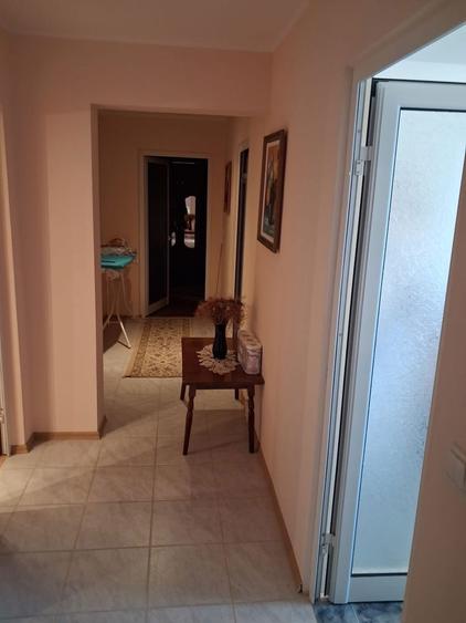 Apartament 3 camere - 2
