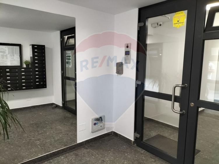 Închiriere Apartament cu 2 camere - zona Marriott/Casa Poporului - 15