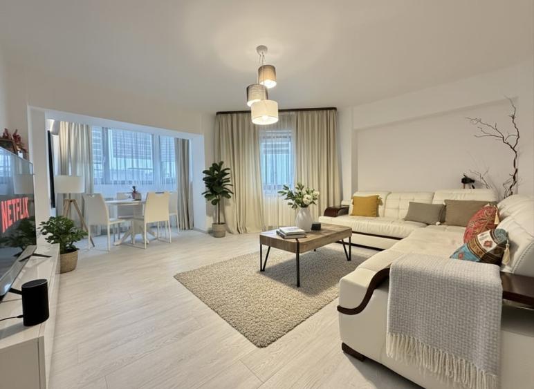 2 camere decomandat / Faleza Nord/ boxǎ /  parcare - 2