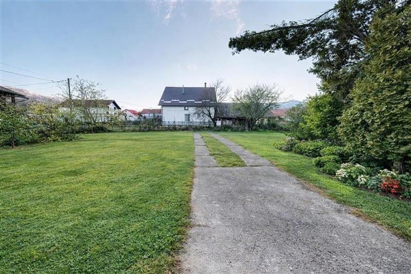 Tur 3D! Doua case traditionale, pe domeniu versatil, la doar 1Km de Castelul Bra - 7