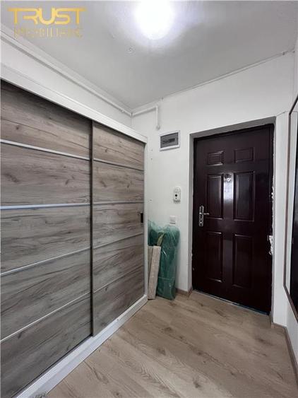 1 Camera I str. Eroilor 248 I Etaj 1 I Orientare Sud - 8