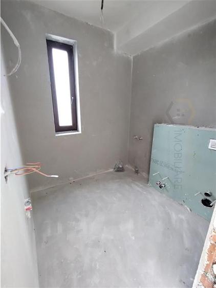 Duplex - personalizare interioara - acces auto - dormitor la parter - 3