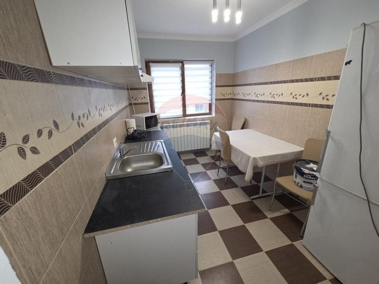 Apartament cu 2 camere  Aleea Caminului - 5