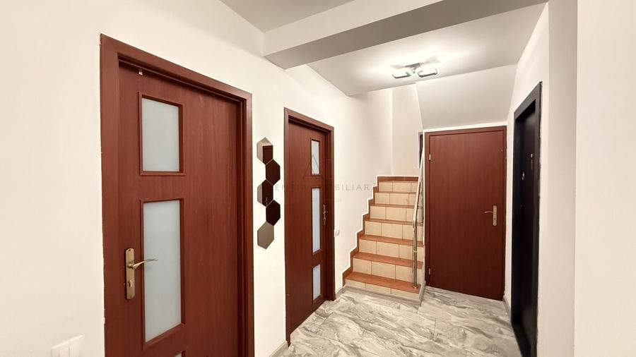 Casa S+P+1+M | 197 mp utili | Curte libera | COMISION 0 - 4