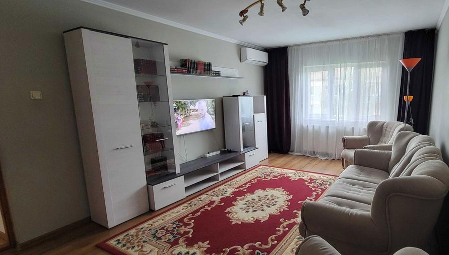 Vand apartament PB 3 camere decomandat, 2 bai, Zona Nufarul - 1