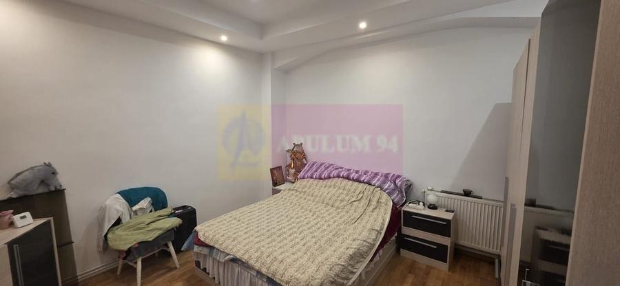 Apartament 2 camere de vanzare in Sinaia - 3