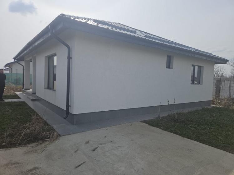 Casa individuala de vanzare-Domnesti - 3