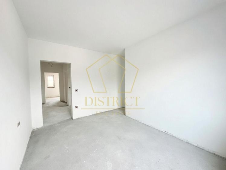 Duplex cu 4 camere, despărțit prin camera tehnica | Mosnita Veche | Lidl - 10