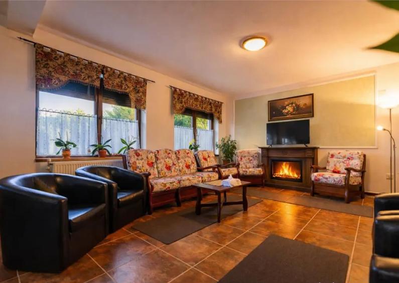 FILM! Investitie 2 in 1:Unitati independente domeniu 1.742m - 8