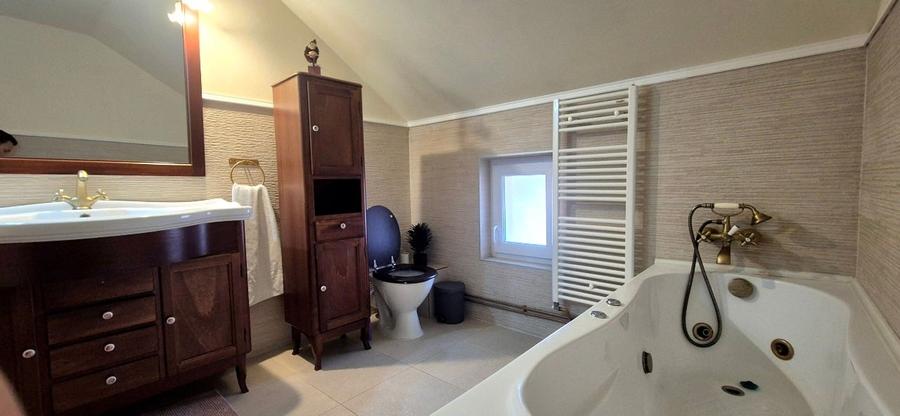 Proprietar, Casa Individuala,128mp, 5camere,3bai, + 44mp-2 terase, teren 400mp - 12