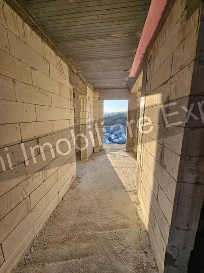 Casa de vanzare in comuna Baicule?ti, sat Zigoneni, jude? Arge? - 14