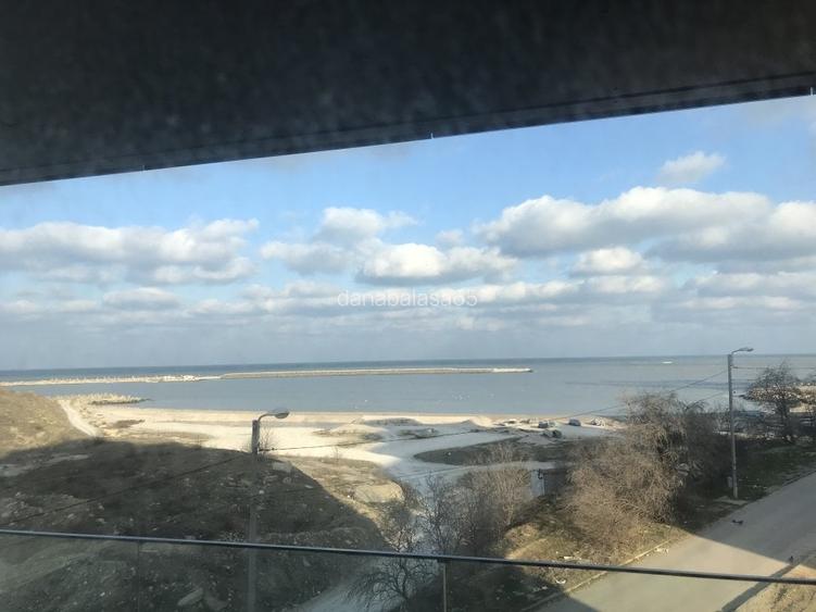 Apartament superb cu vedere la mare si la lac