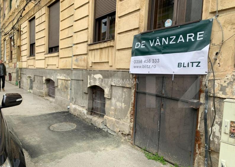 Demisol inalt, suprafata 110 mp in Piata Traian - Fabric