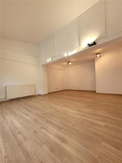 Spatiu Comercial de inchiriat - Intersectie Delfinariu - 4