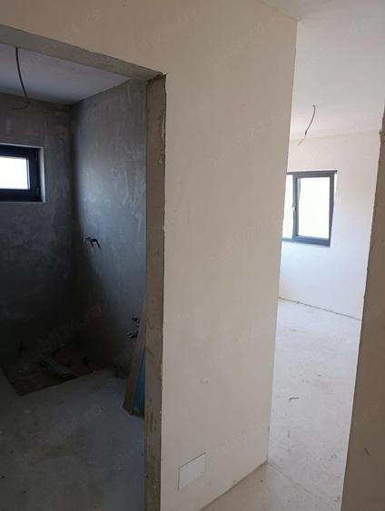 Duplex P+1et, S.140mp, 2parcari ext, Dambul Rotund - 1