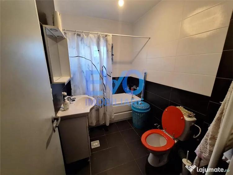 Apartament cu 2 camere decomandat în Valea Lupului
