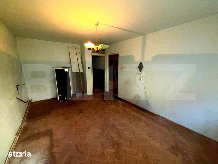 Apartament 2 camere, 50 mp, zona Cetate ideal investitie - 2