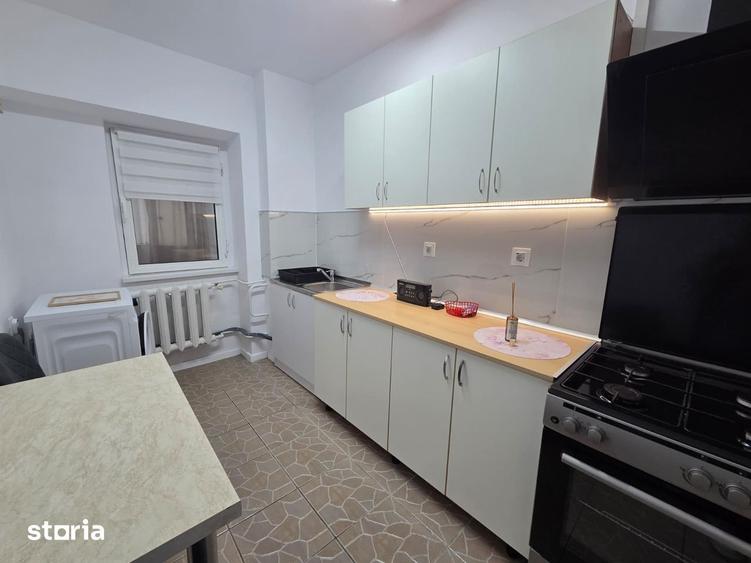 Apartament cu 2 camere decomandat în Dacia