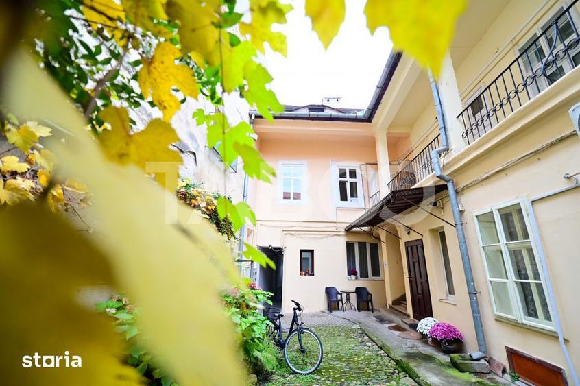 Apartament cu 3 camere decomandat, mobilat în Central