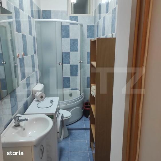 Garsonieră decomandată în Central
