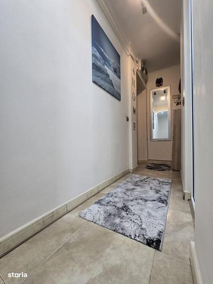 Apartament cu 2 camere nedecomandat în Obor
