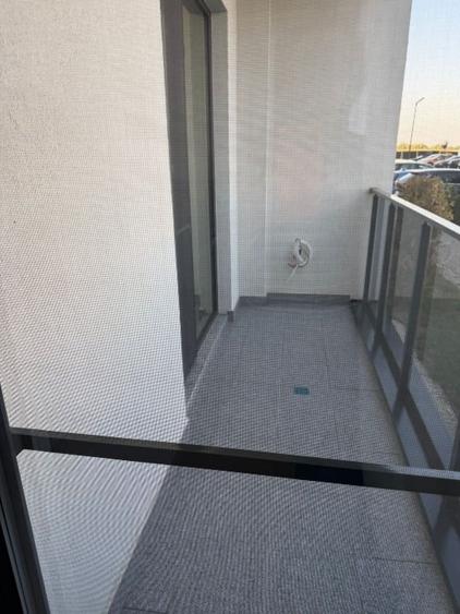 Apartament cu 2 camere decomandat în Tunari