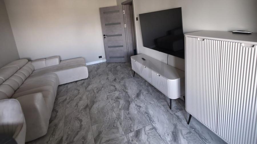 Apartament cu 2 camere decomandat, mobilat în Dorobanți