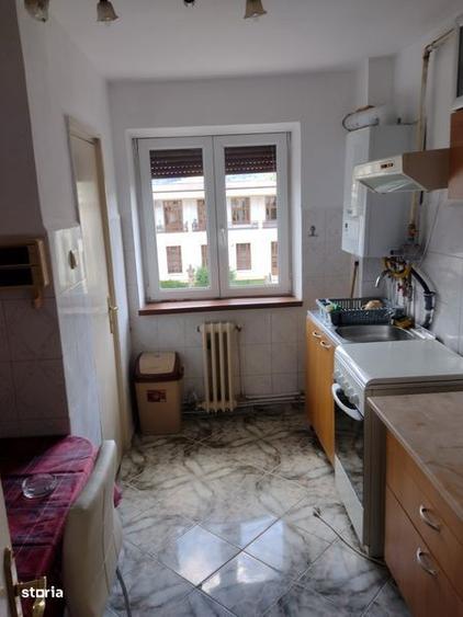 Chirie apartament cu 3 camere - 2