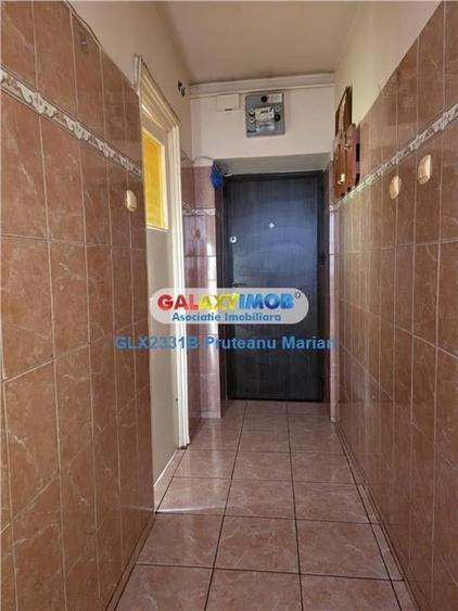 Vanzare garsoniera Moderna situata in apropriere de Piata Doemeni - 34