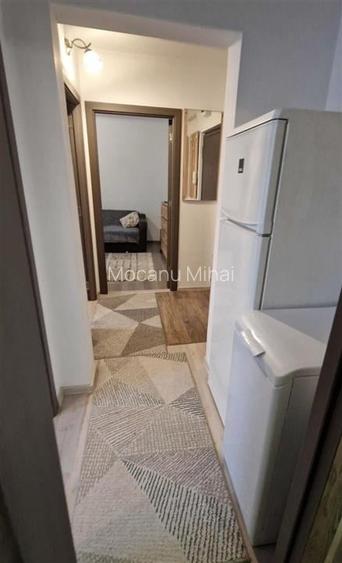 Etaj 2, fara risc, 2 camere decomandat zona Alexandru Rond 28 Etaj 2, fara risc, 2 camere decomandat zona Alexandru Rond 28