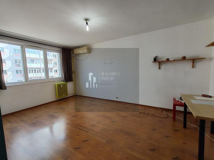 APARTAMENT 2 CAMERE, SECTOR 3, OZANA, DE RENOVAT - 1