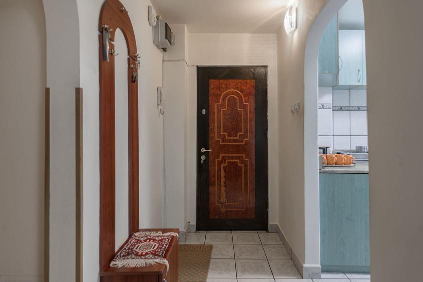 Apartament 4 camere, etaj 2, str. Castanilor, garaj de beton. - 15