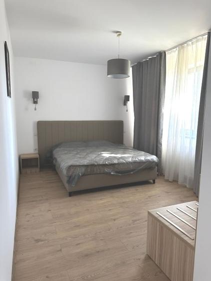 Cladire renovata, pretabila pentru hotel, pensiune, retreat, centru, etc - 15