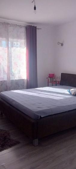 Inchiriez casa in Tuzla. - 2