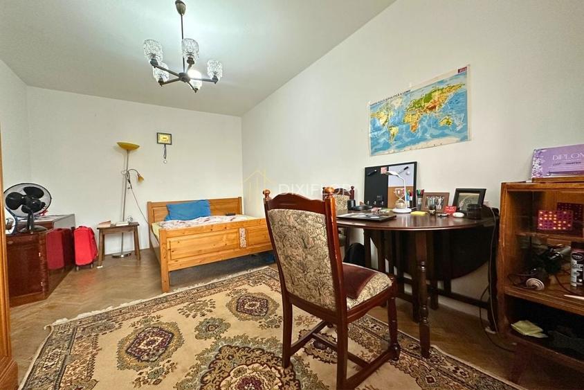 Apartament cu 2 camere | D&acirc;mbul Pietros | 82.000 EUR - 2