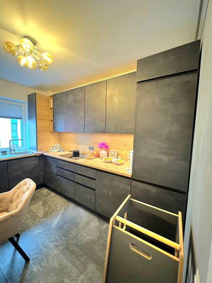 Apartament 3 camere cu priveliste deosebita, zona Coresi, Brasov - 6