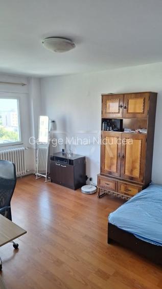 3 Camere Decomandat Zona Politehnica
