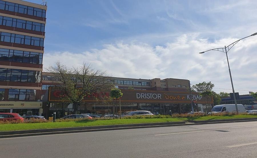 Spatiu comercial de inchiriat Politehnica - 3