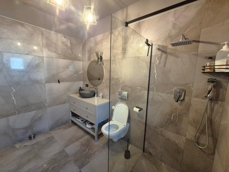 Vila parter, mobilată și utilată, Via Carmina, Arad, comision 0 - 11