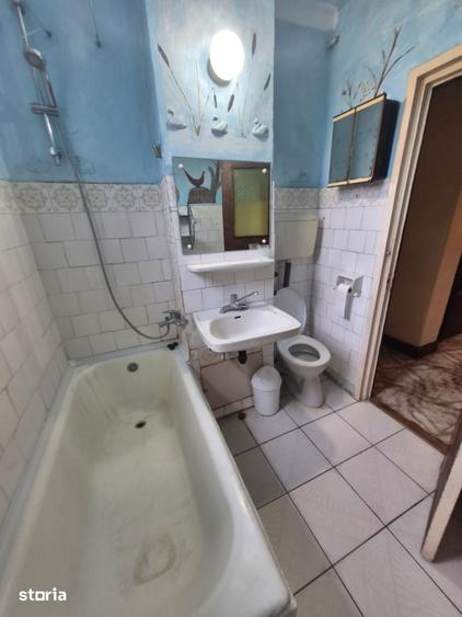 Apartament decomandat Ultracentral ,Bv Revolutiei - 10