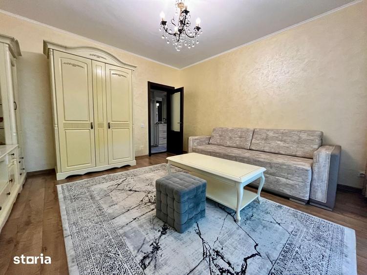 Apartament de vanzare, 2 camere, decomandat, 53 mp, CUG - 16