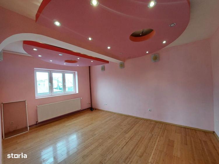 COMISION 0 Casa 300 mp ut. 361 mp teren, 5 camere, Targoviste, Micro 5 - 9