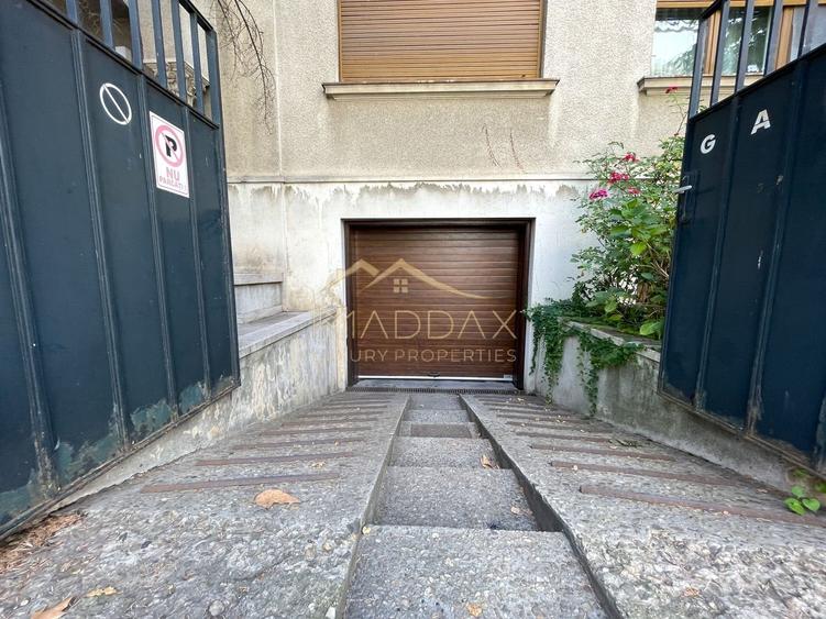 4 rooms ***203 SQM useful*** / 38 SQM terrace + garage / Primaverii - 39