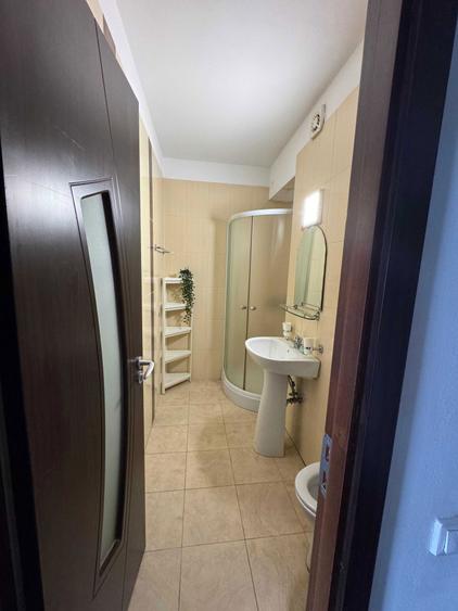 Garsoniera 30 m2 Aparatorii Patriei. - 2