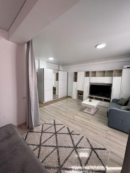 Inchiriez garsoniera dubla in Militari Residence - 3