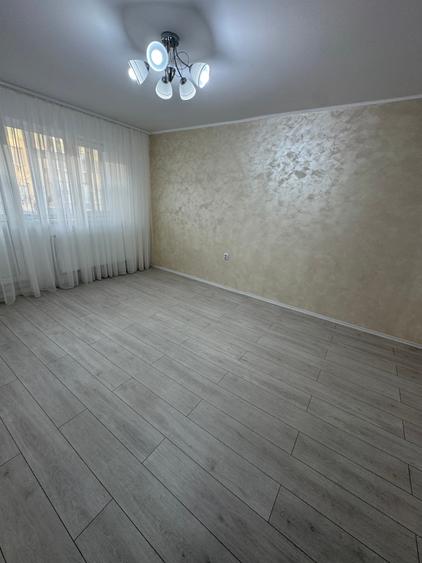 2 Camere Decomandat Zona Tomis 3 Renovat Gaze - 9